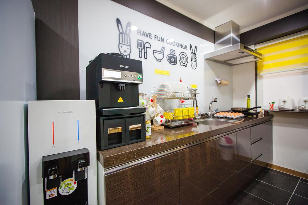 בוסאן 24 Guesthouse Haeundae Premier מראה חיצוני תמונה