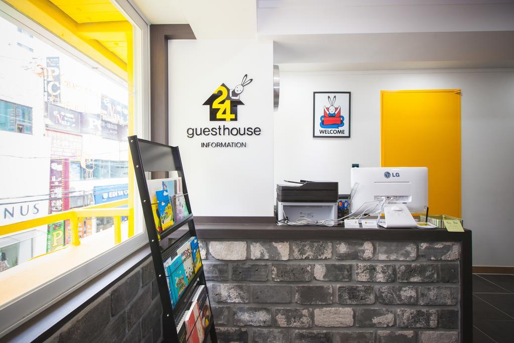בוסאן 24 Guesthouse Haeundae Premier מראה חיצוני תמונה