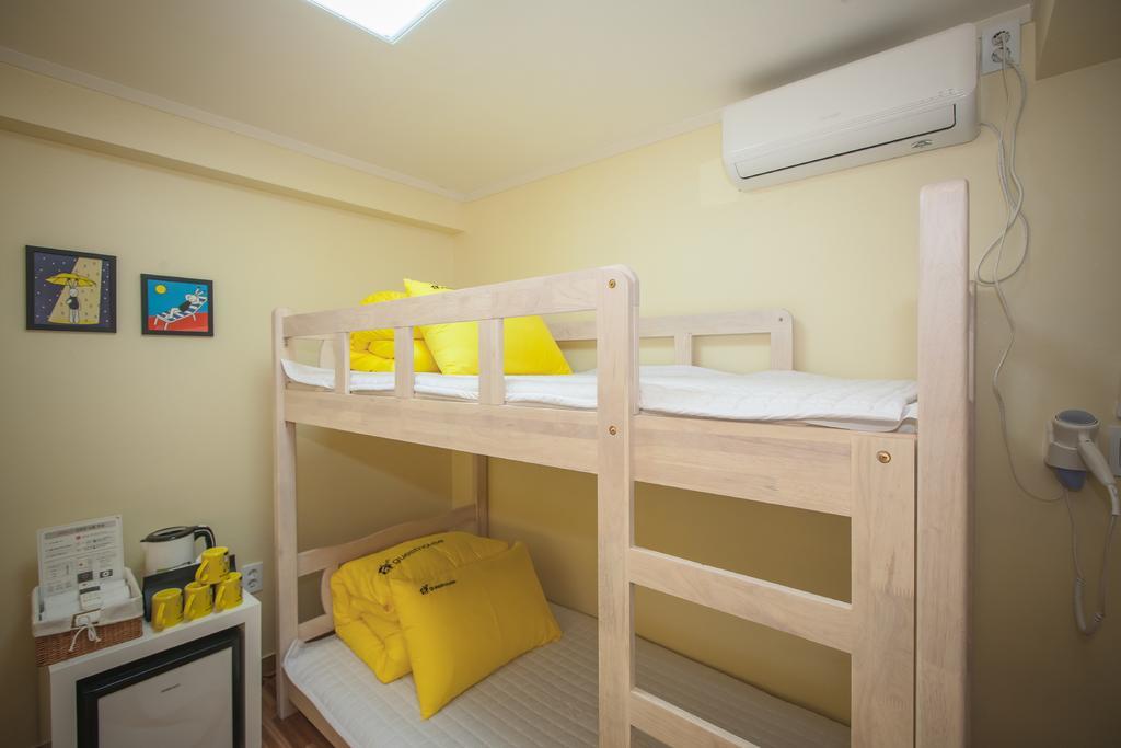 בוסאן 24 Guesthouse Haeundae Premier חדר תמונה